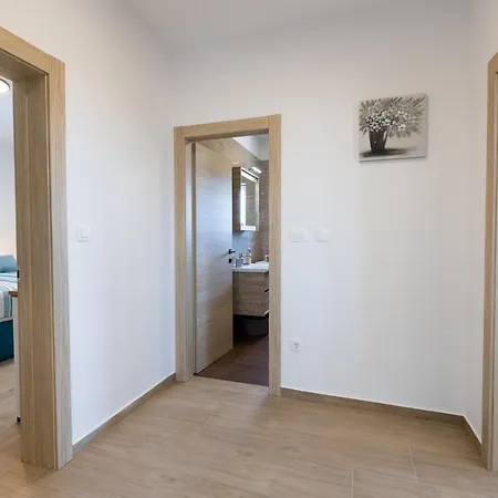 Time For You Apartment Podstrana Exterior photo
